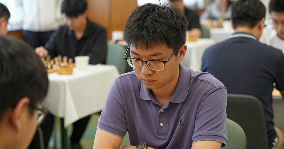 Giải mã nước 5.e5! trong Italian Game: ván Erigaisi – Laohawirapap và bài học cho kỳ thủ câu lạc bộ