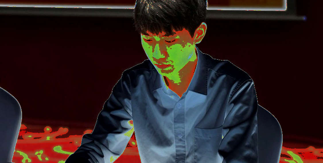 Magnus Carlsen hòa Javokhir Sindarov tại Global Chess League 2026: Kỳ thủ trẻ nổi bật với lối chơi vị thế