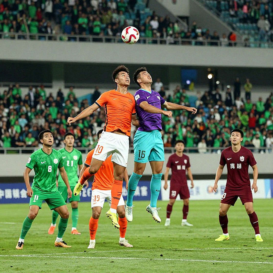 The Payroll Doesn't Lie: Vietnamese Women's Football and the Counterattack from the Empty Training Room The Payroll Doesn't Lie: Vietnamese Women's Football and the Counterattack from the Empty Training Room