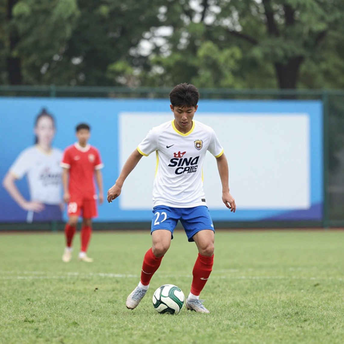 Olaha Mạnh Đức: cái tên 'Tào Tháo' và bài toán tiền đạo chưa ai chốt của tuyển Việt Nam