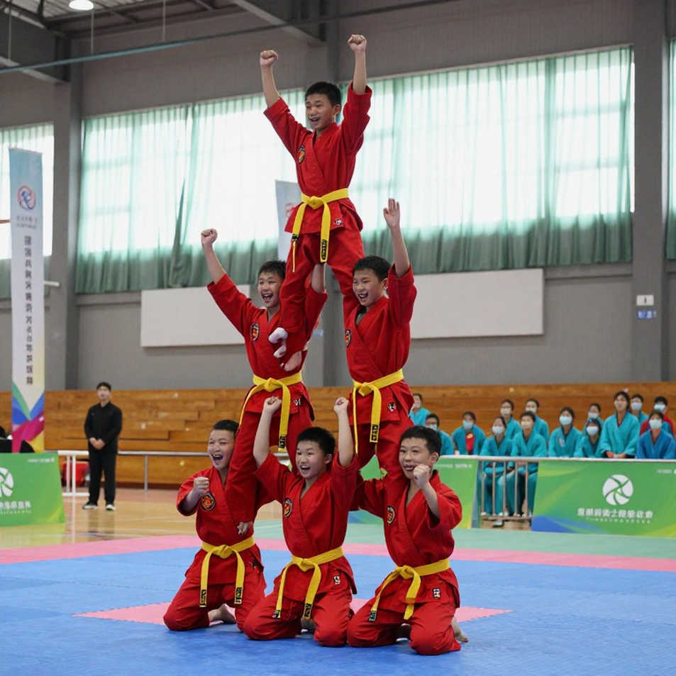 Từ chối hư cấu: Khi một bản phân tích võ thuật rỗng phơi bày ranh giới đạo đức của báo chí thể thao