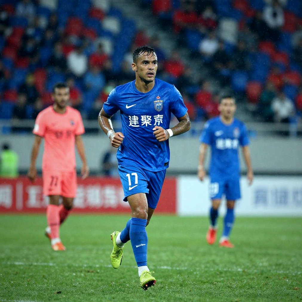 Hanoi FC 2-1 Cong An Ha Noi: Two Goals From One Flank, Twenty Minutes of Spent Fuel, and the Name Nobody Mentions at the Top