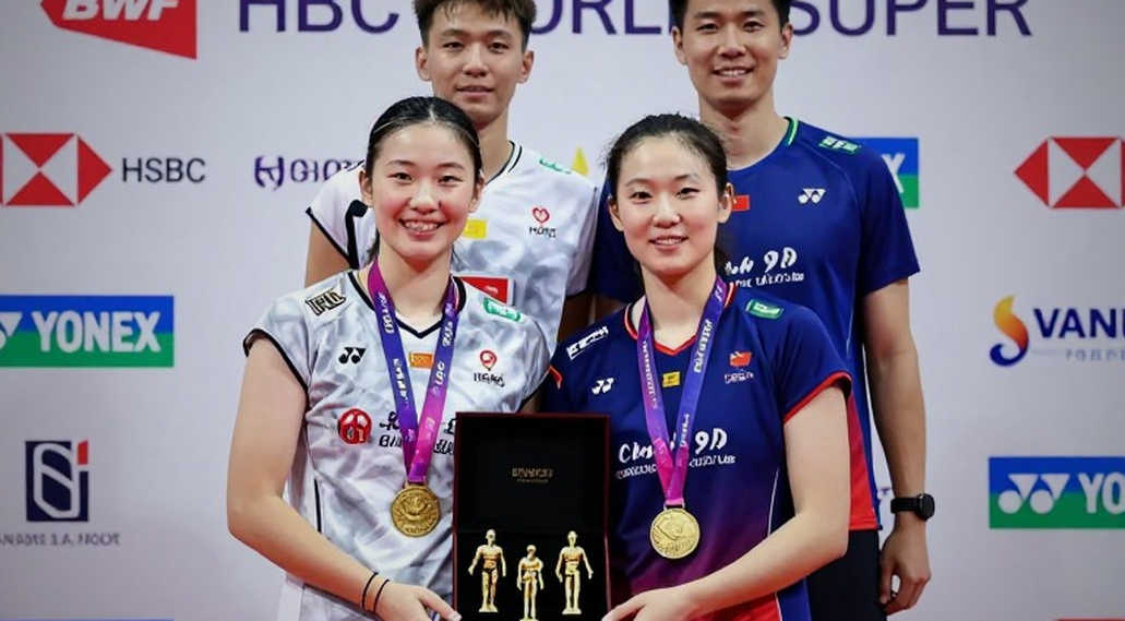 Chaliha chất vấn Super 100: khi tiêu chuẩn sân đấu bị định giá theo hạng giải